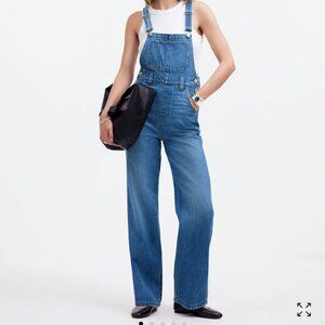 NWT. Madewell High Rise Wide Leg Overalls. Size 10. Medium Wash.